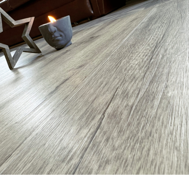 SPC Ламинат Lamiwood Quartzwood  Q-15 Дуб Мэдисон